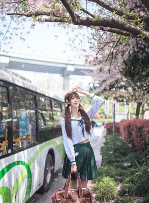 欢乐家长群二_BD英语全集免费播放