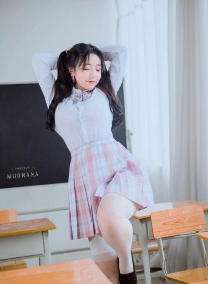 女老师4在线观看_4K免费观看电视剧