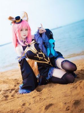 朱茵制服诱惑_1080在线观看完整版
